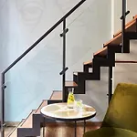 Hotel Indigo - Palace Noordeinde By Ihg 4*