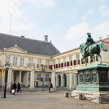 Hotel Indigo - Palace Noordeinde By Ihg 4*