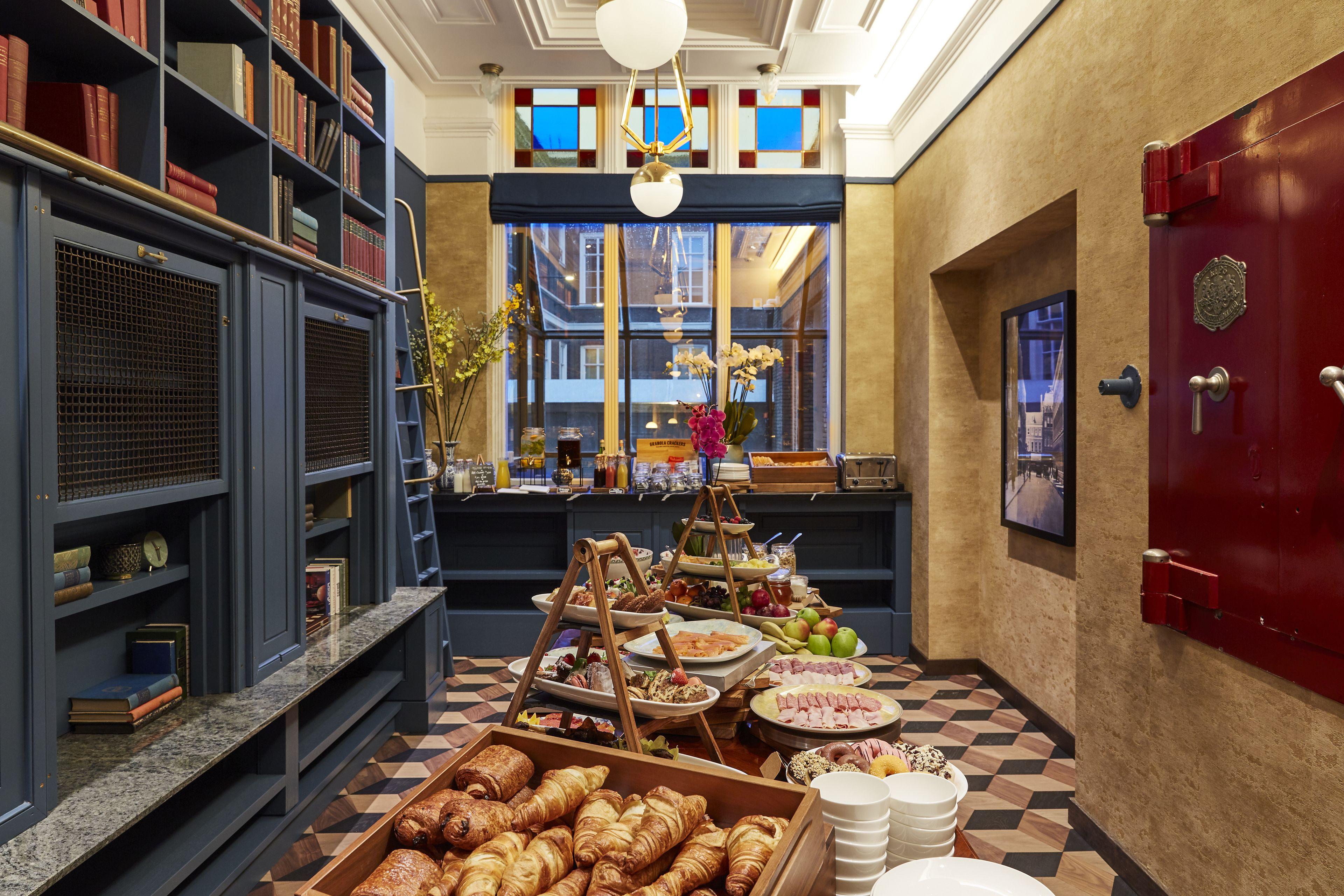 Indigo - Palace Noordeinde By Ihg Hotel